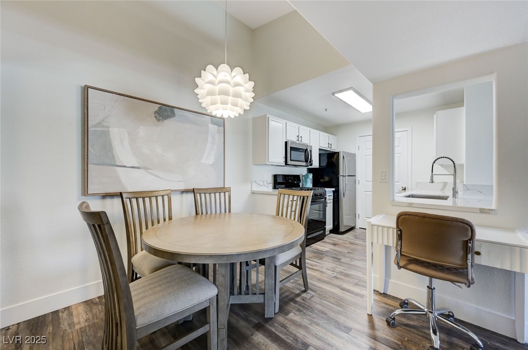 2727737 Property Photo 10