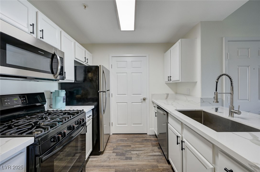 2727737 Property Photo 12
