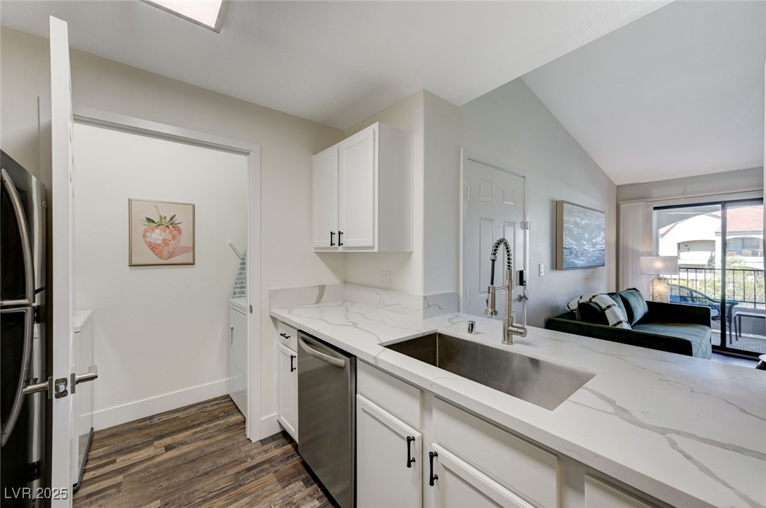 2727737 Property Photo 18