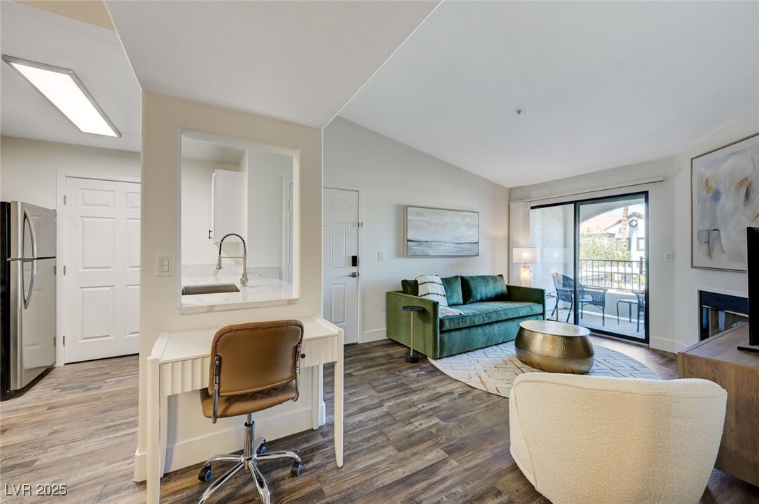 2727737 Property Photo 20