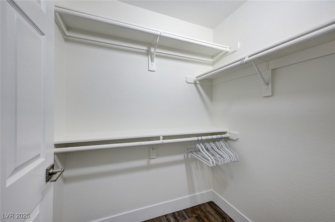 2727737 Property Photo 25