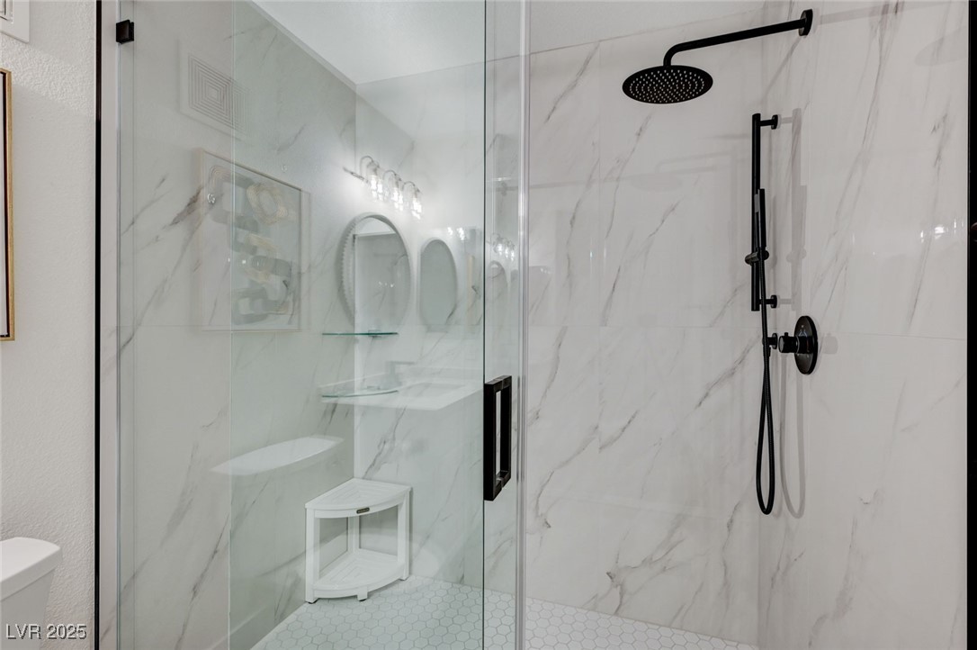 2727737 Property Photo 27