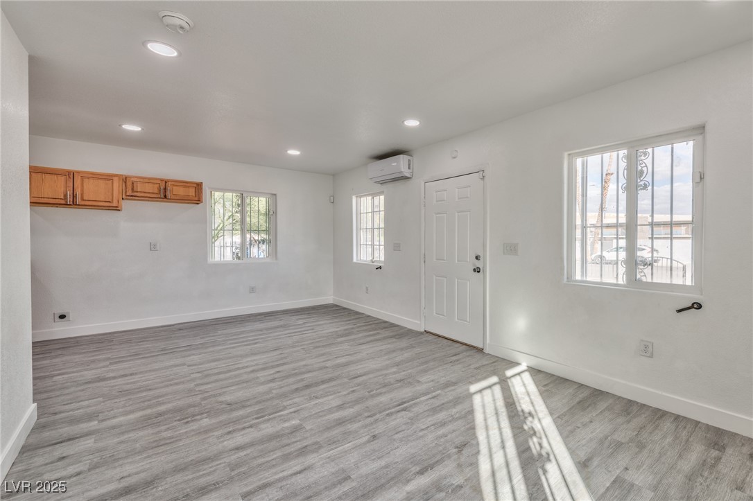 339 North 10th Street 1 Property Photo 11