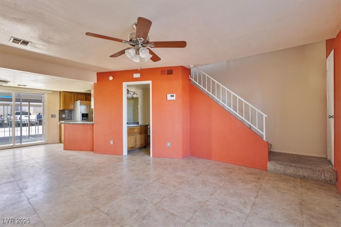569 Sellers Place Property Photo 7