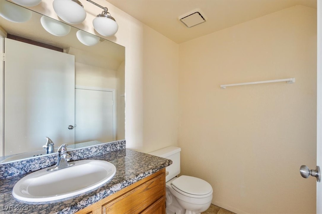 569 Sellers Place Property Photo 12