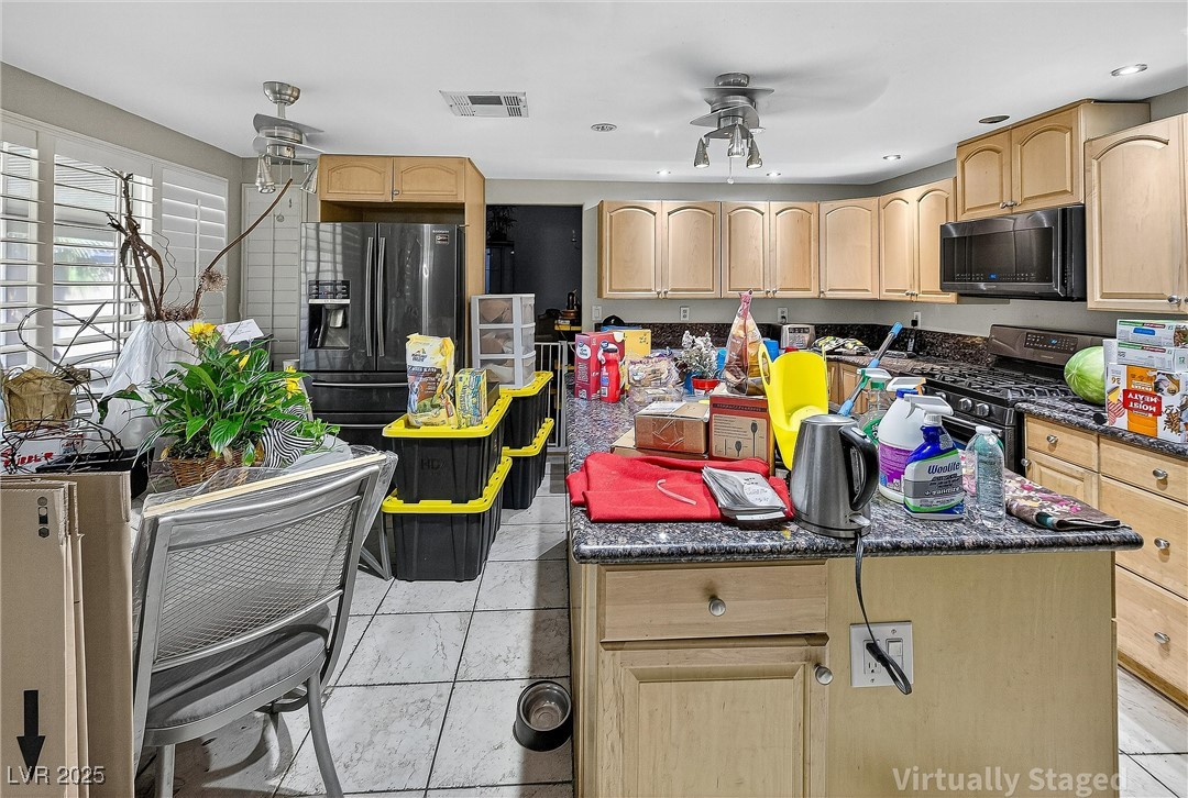 4715 Illustrious Street Property Photo 4