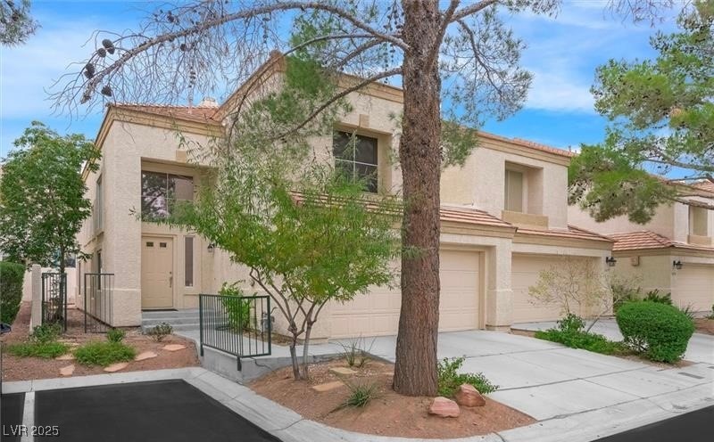 2649 Golden Sands Drive Property Photo 2