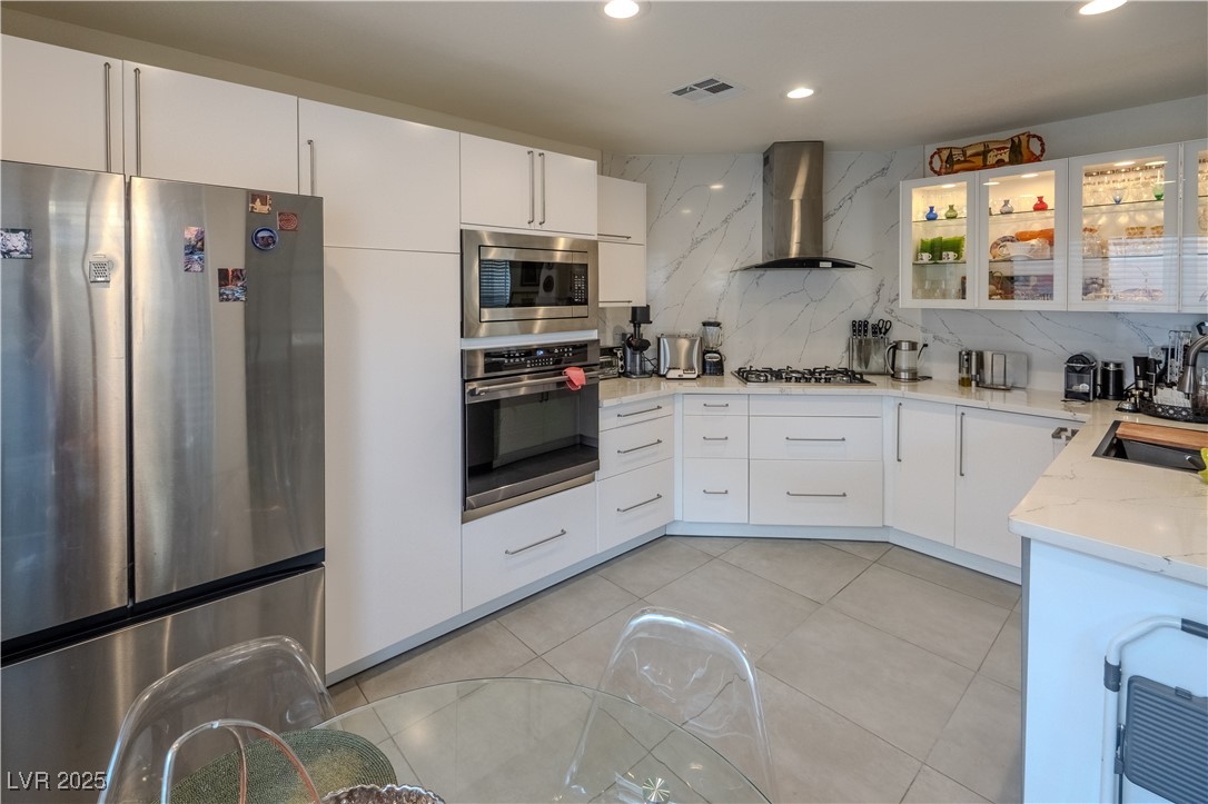 2649 Golden Sands Drive Property Photo 13