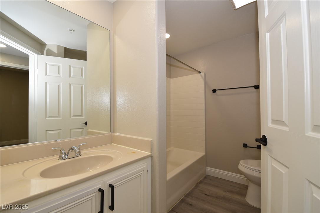 7155 South Durango Drive 207 Property Photo 10