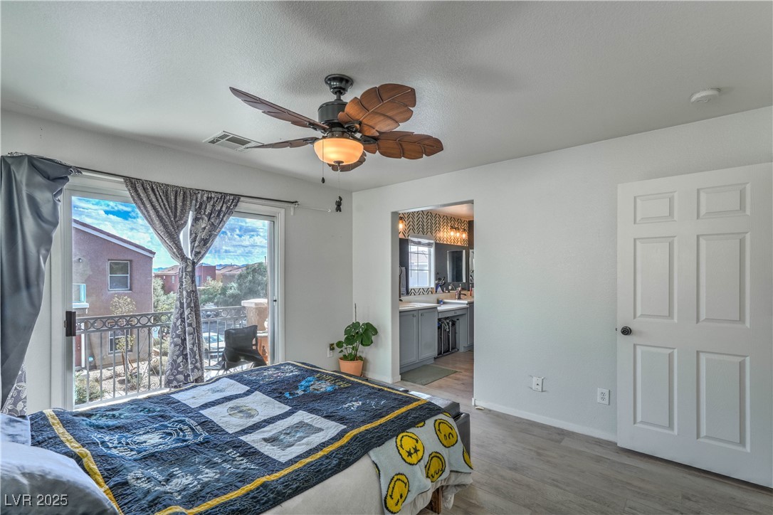 9427 Liquid Loco Street Property Photo 12