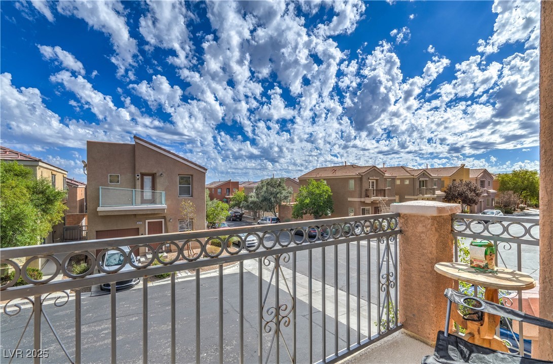 9427 Liquid Loco Street Property Photo 13