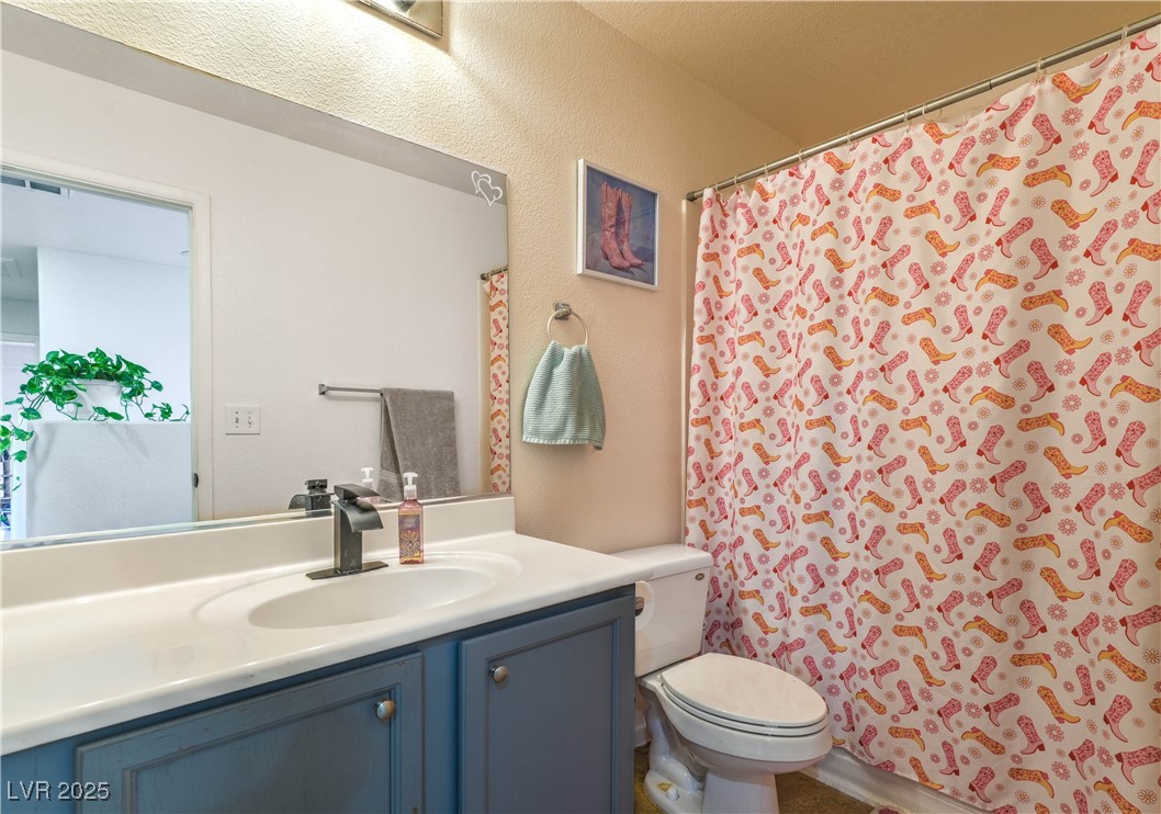 9427 Liquid Loco Street Property Photo 23