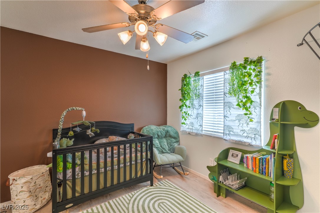 9427 Liquid Loco Street Property Photo 24