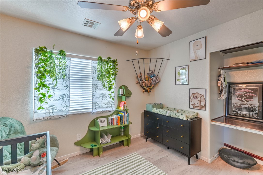 9427 Liquid Loco Street Property Photo 25
