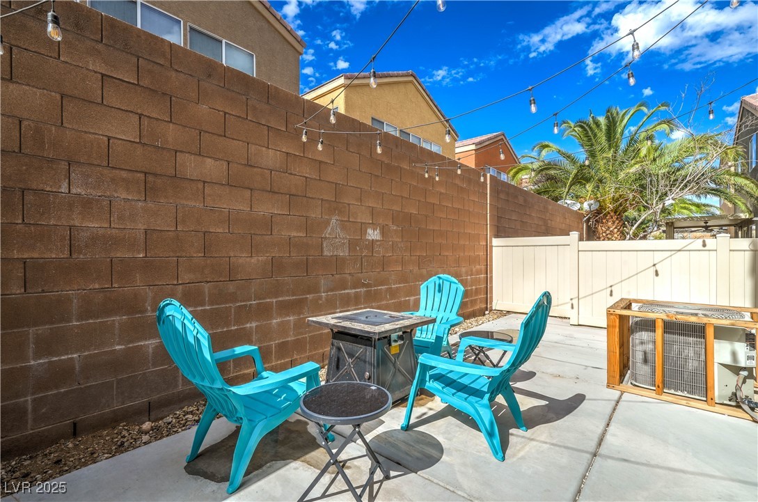 9427 Liquid Loco Street Property Photo 31