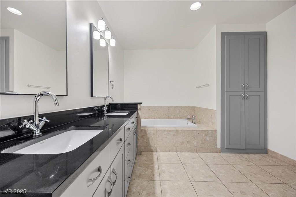4575 Dean Martin Drive 3009 Property Photo 23