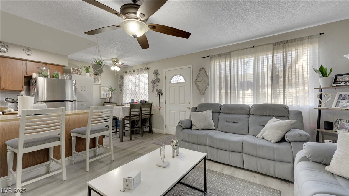 1421 Henry Drive Property Photo 27