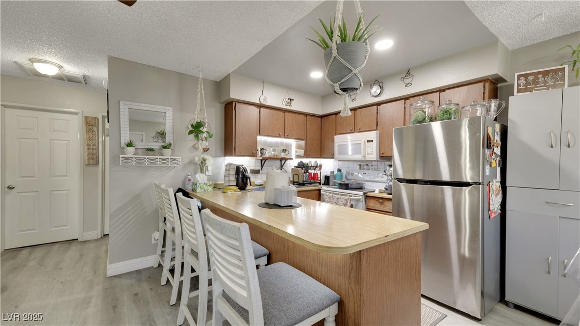 1421 Henry Drive Property Photo 29