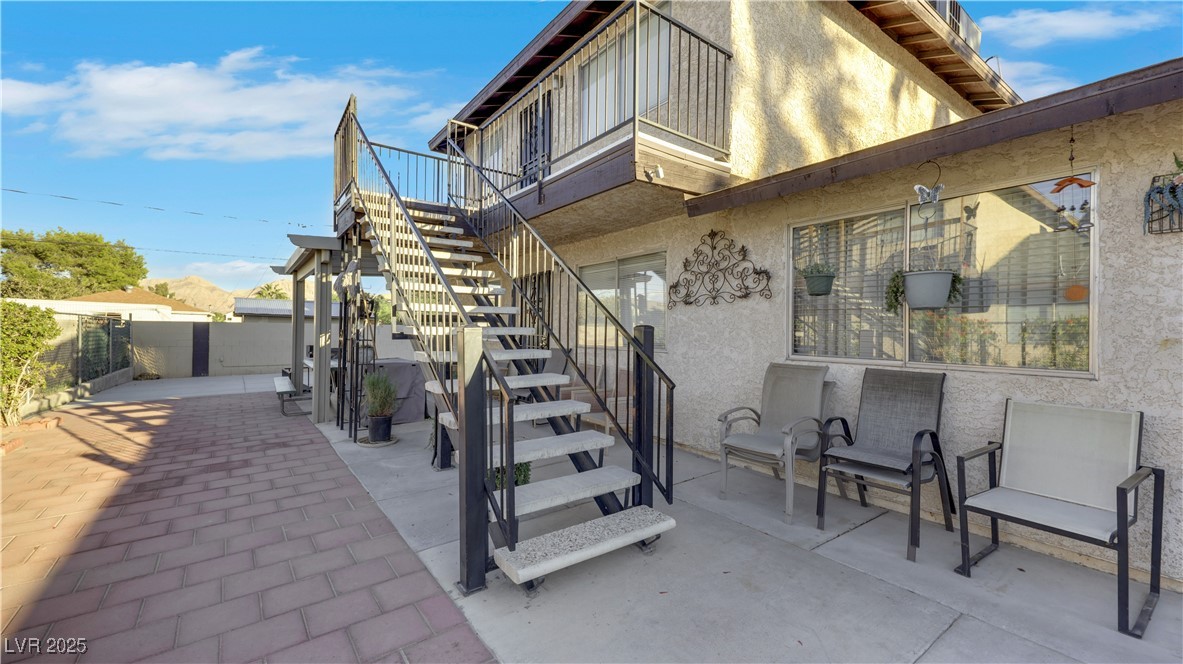 1421 Henry Drive Property Photo 37