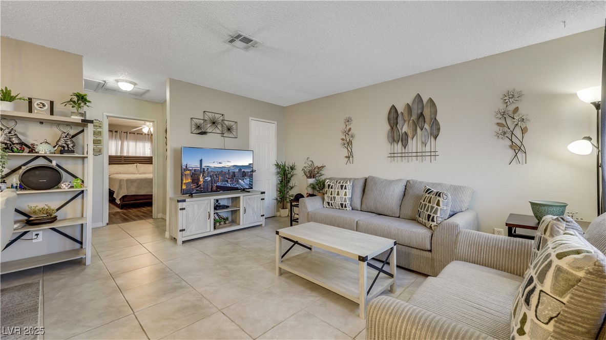 1421 Henry Drive Property Photo 41