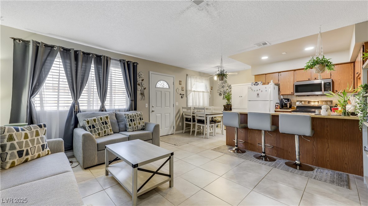 1421 Henry Drive Property Photo 43