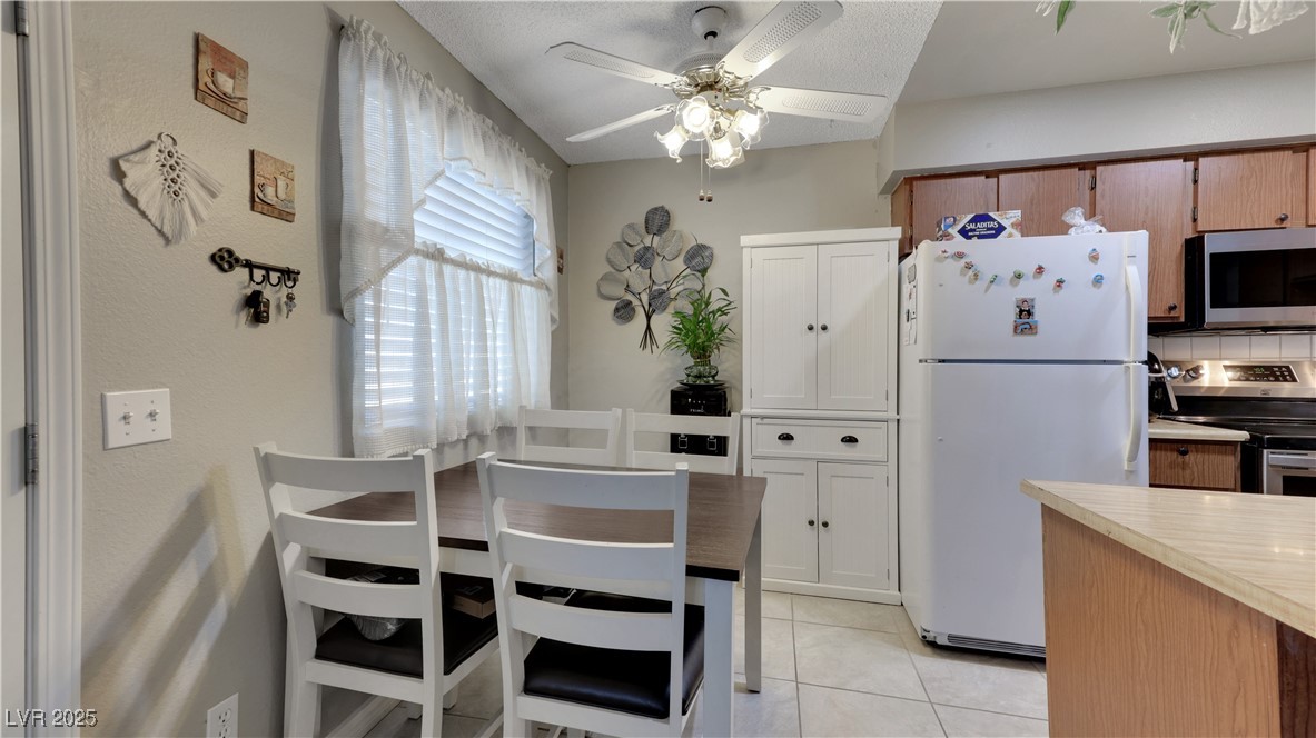 1421 Henry Drive Property Photo 49