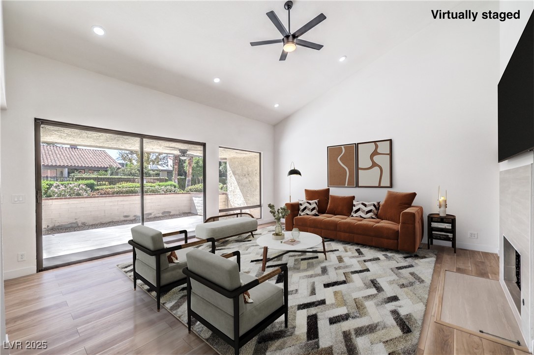 2569 Malabar Avenue Property Photo 3