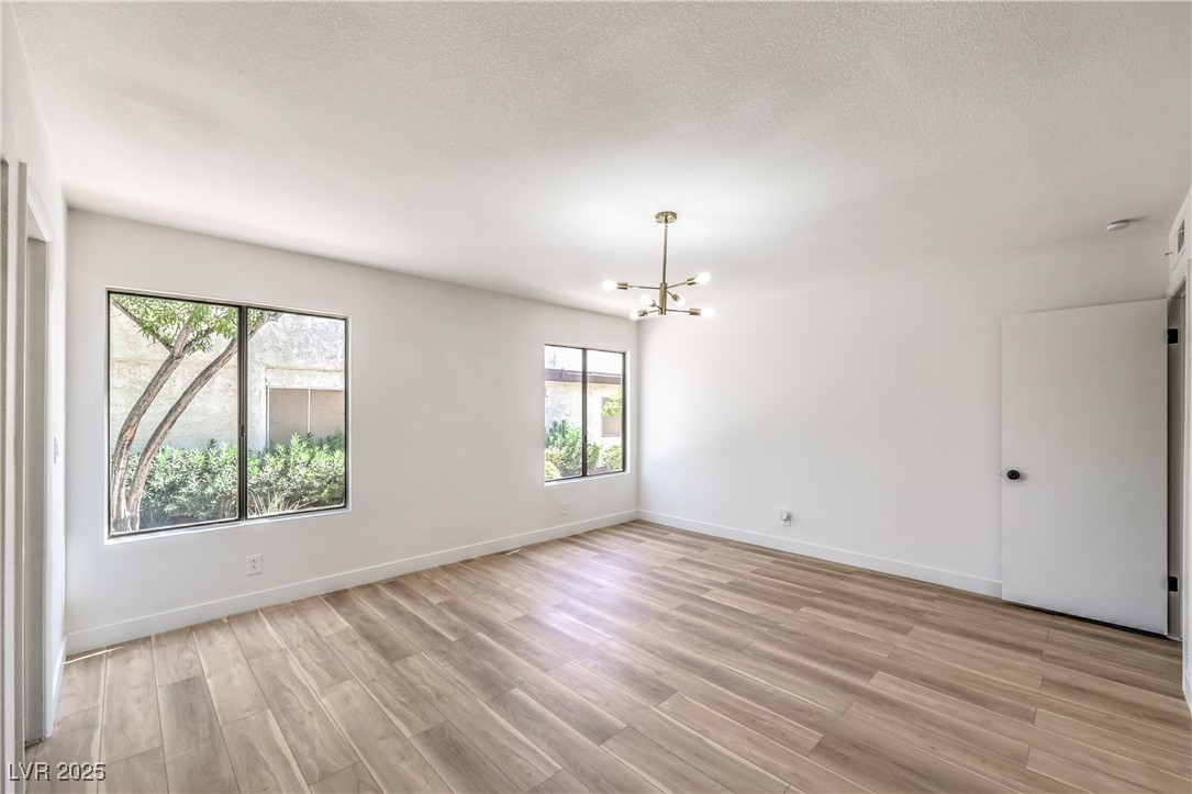 2569 Malabar Avenue Property Photo 18