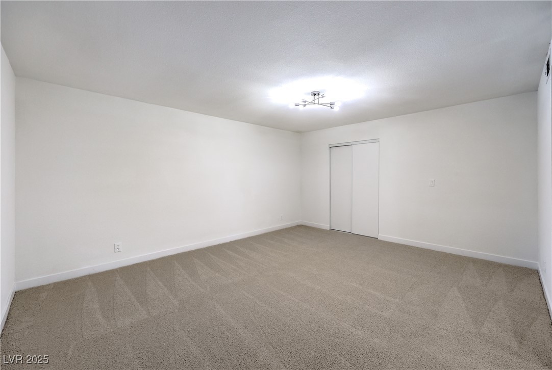 2569 Malabar Avenue Property Photo 22