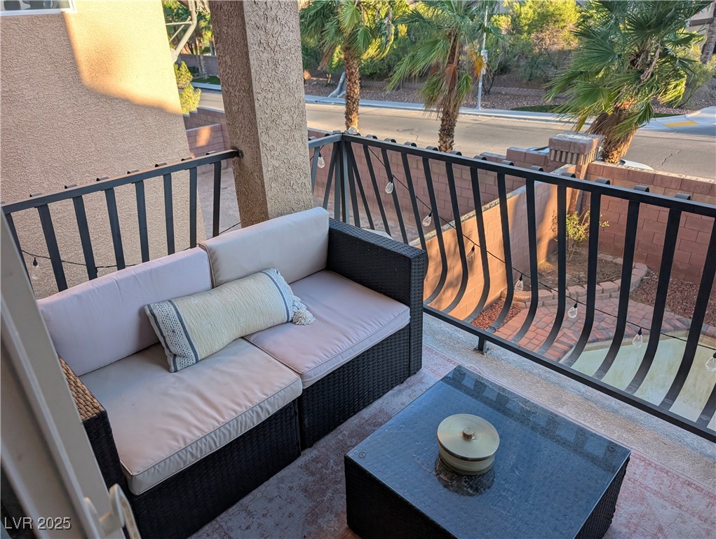 6877 Philharmonic Avenue Property Photo 3