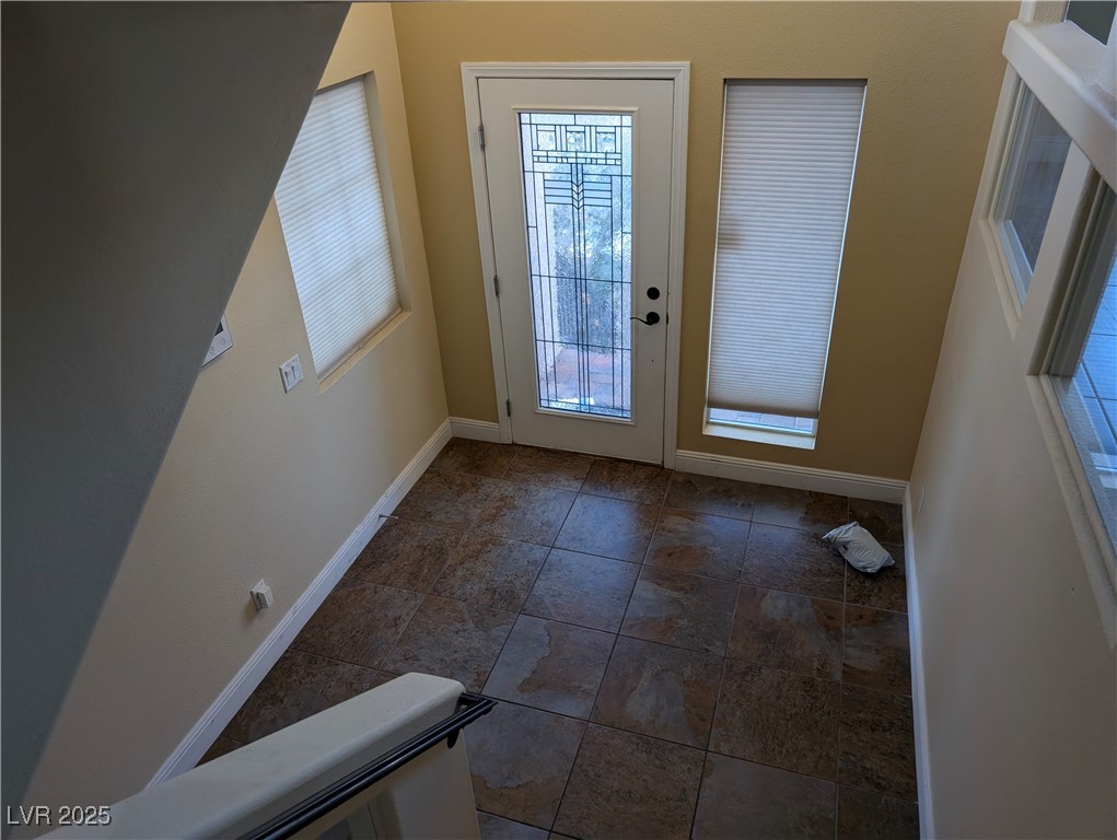 6877 Philharmonic Avenue Property Photo 15