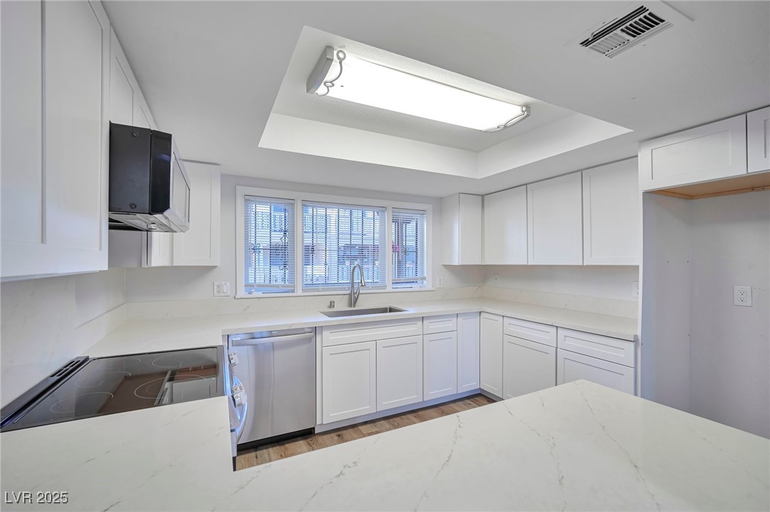 2728502 Property Photo 6