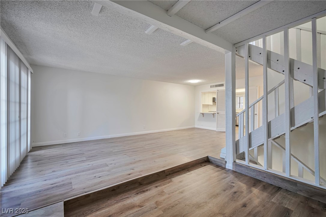 2728502 Property Photo 11