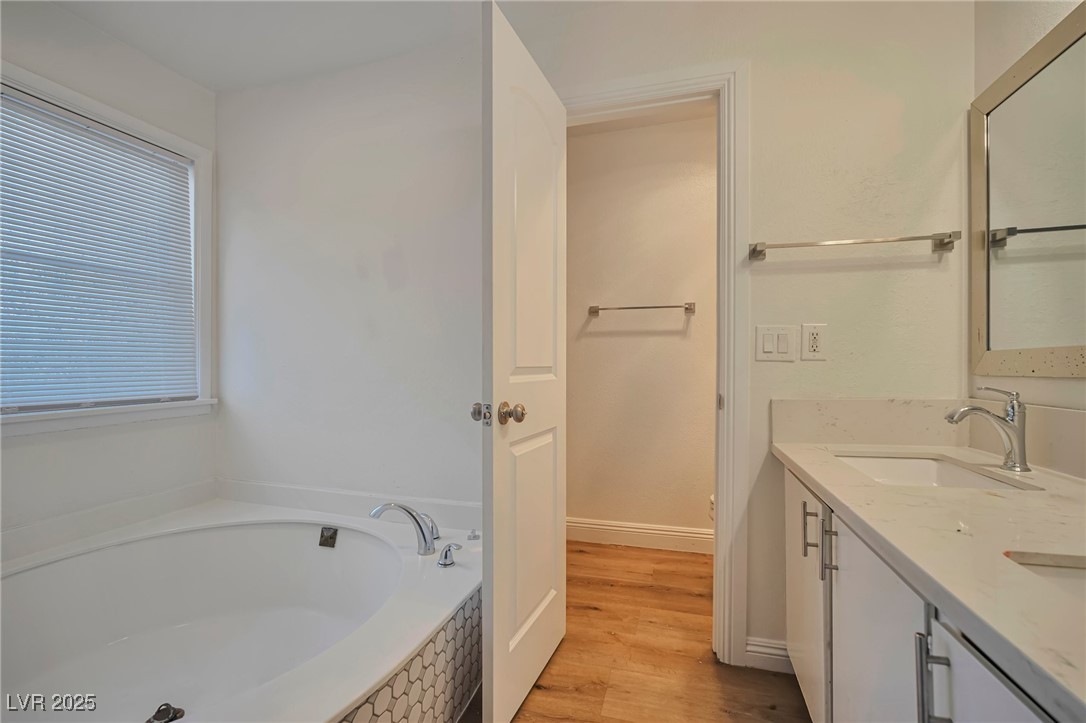 2728502 Property Photo 15