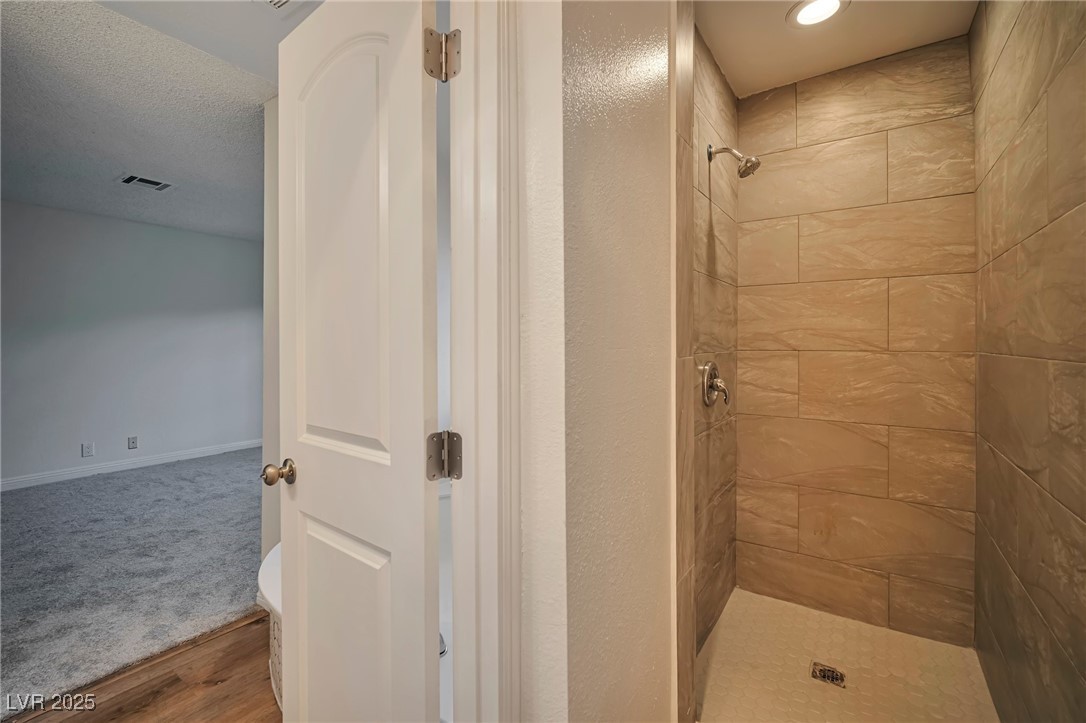 2728502 Property Photo 16