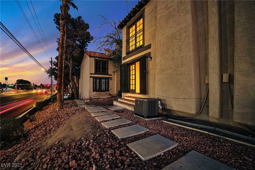 2728502 Property Photo 18