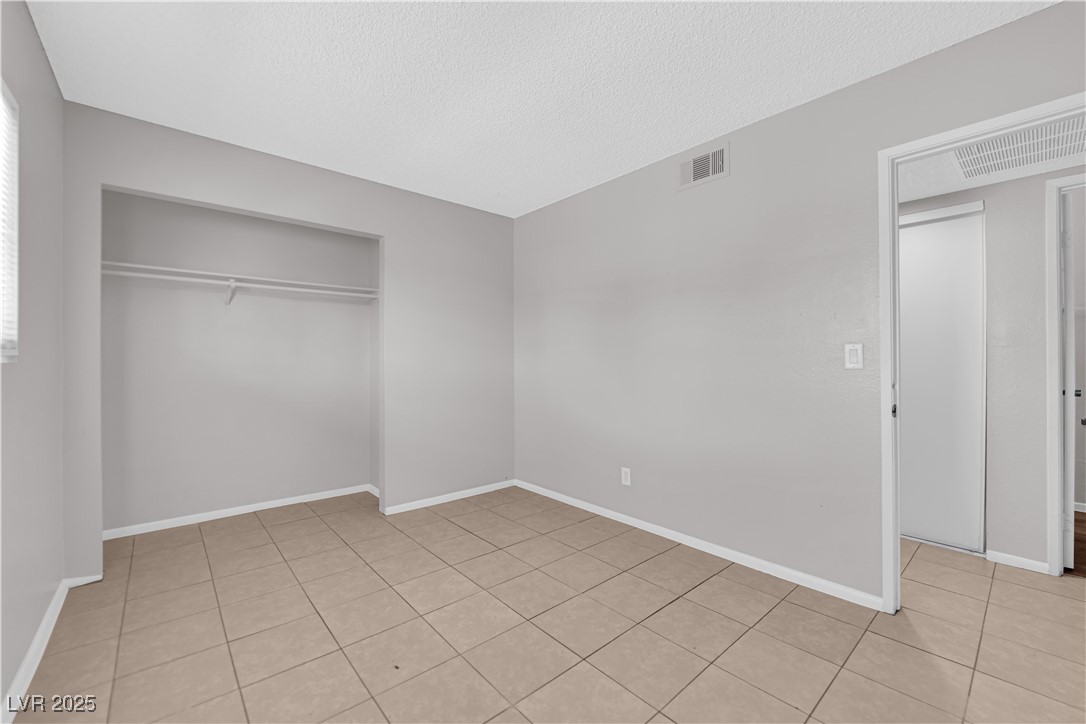 5325 Redberry Street Property Photo 8