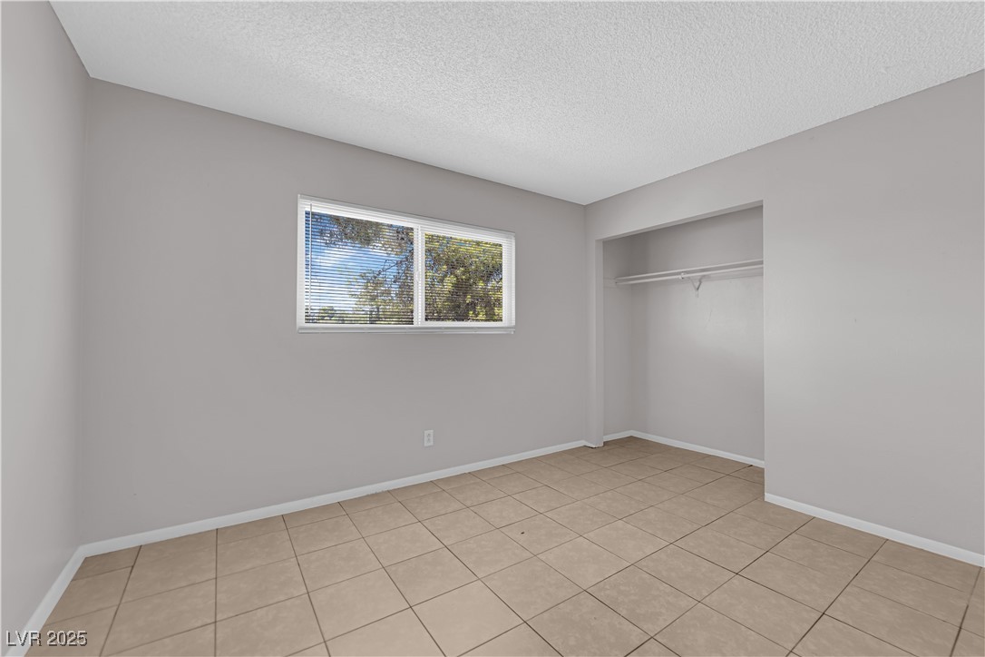 5325 Redberry Street Property Photo 10