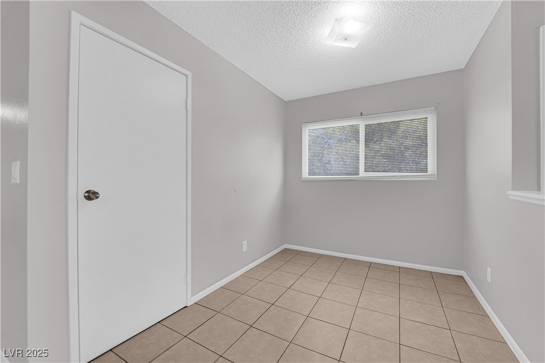 5325 Redberry Street Property Photo 11