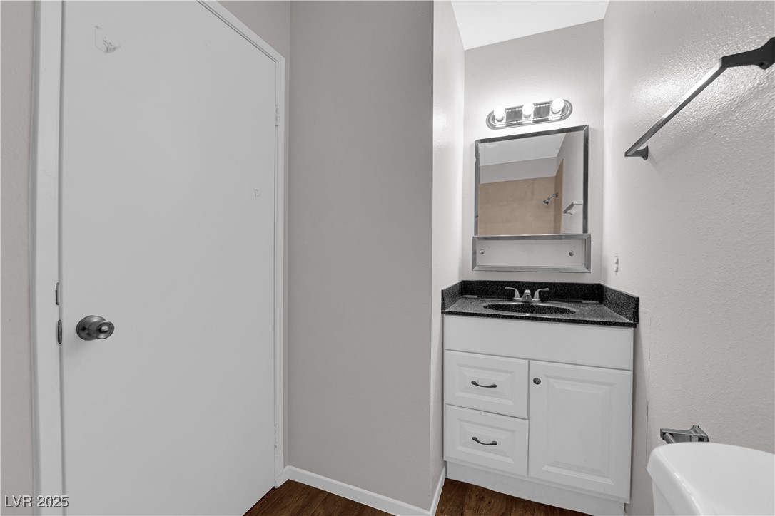 5325 Redberry Street Property Photo 12