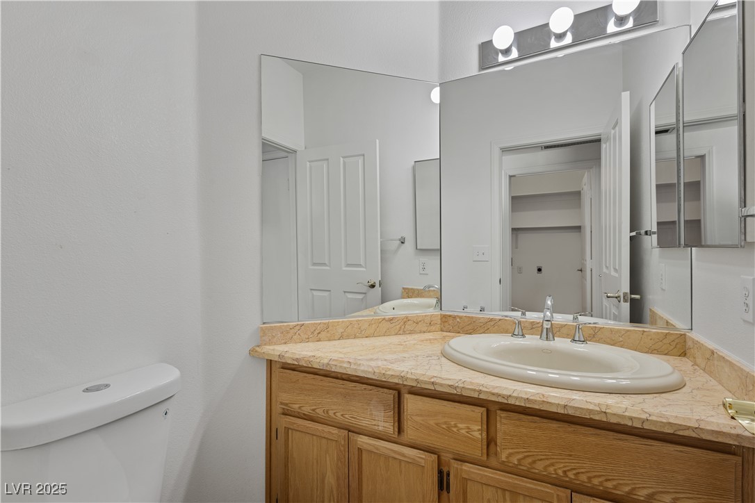 8758 Arawana Place Property Photo 9