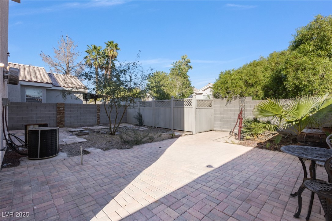 8758 Arawana Place Property Photo 17