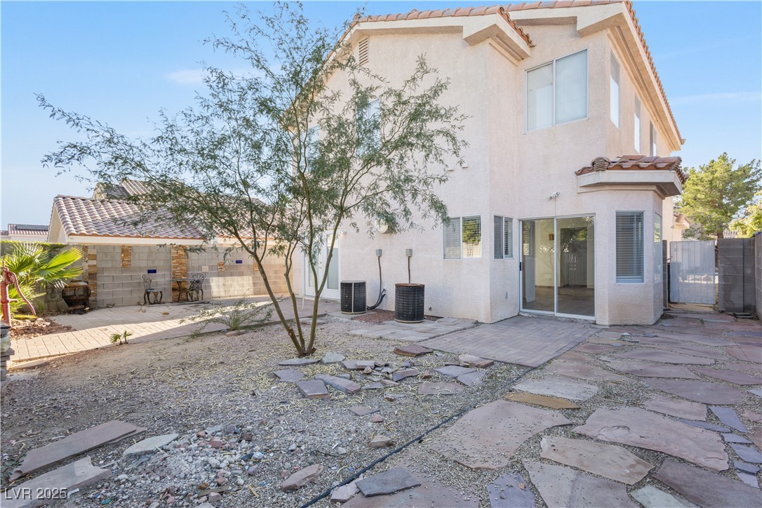 8758 Arawana Place Property Photo 18