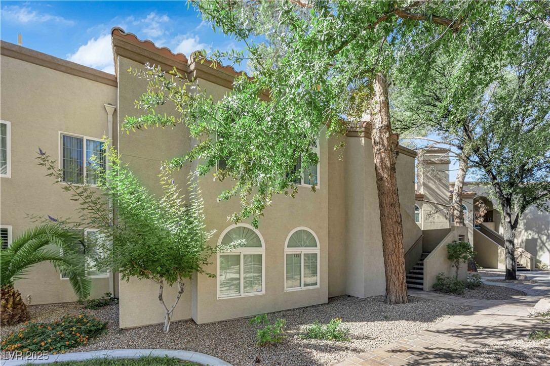 3145 East Flamingo Road 1028 Property Photo 2