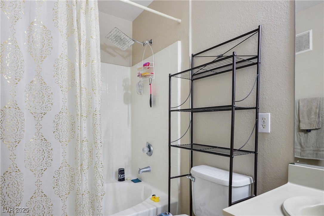 3042 Tarpon Drive 202 Property Photo 42