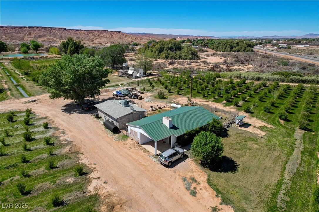 1065 South Moapa Valley Boulevard Property Photo 2