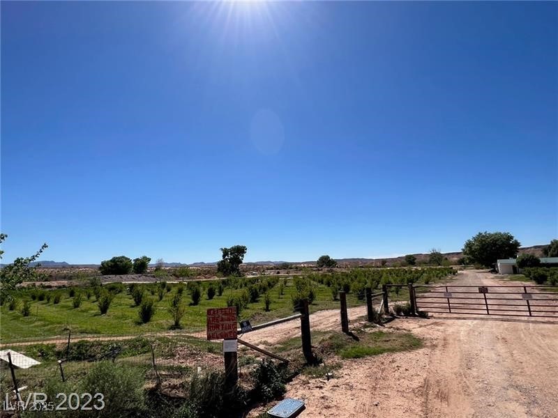 1065 South Moapa Valley Boulevard Property Photo 17