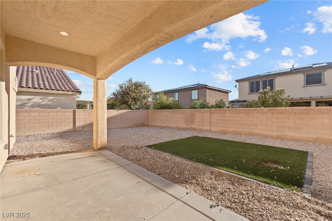 6121 Broccoli Street Property Photo 37