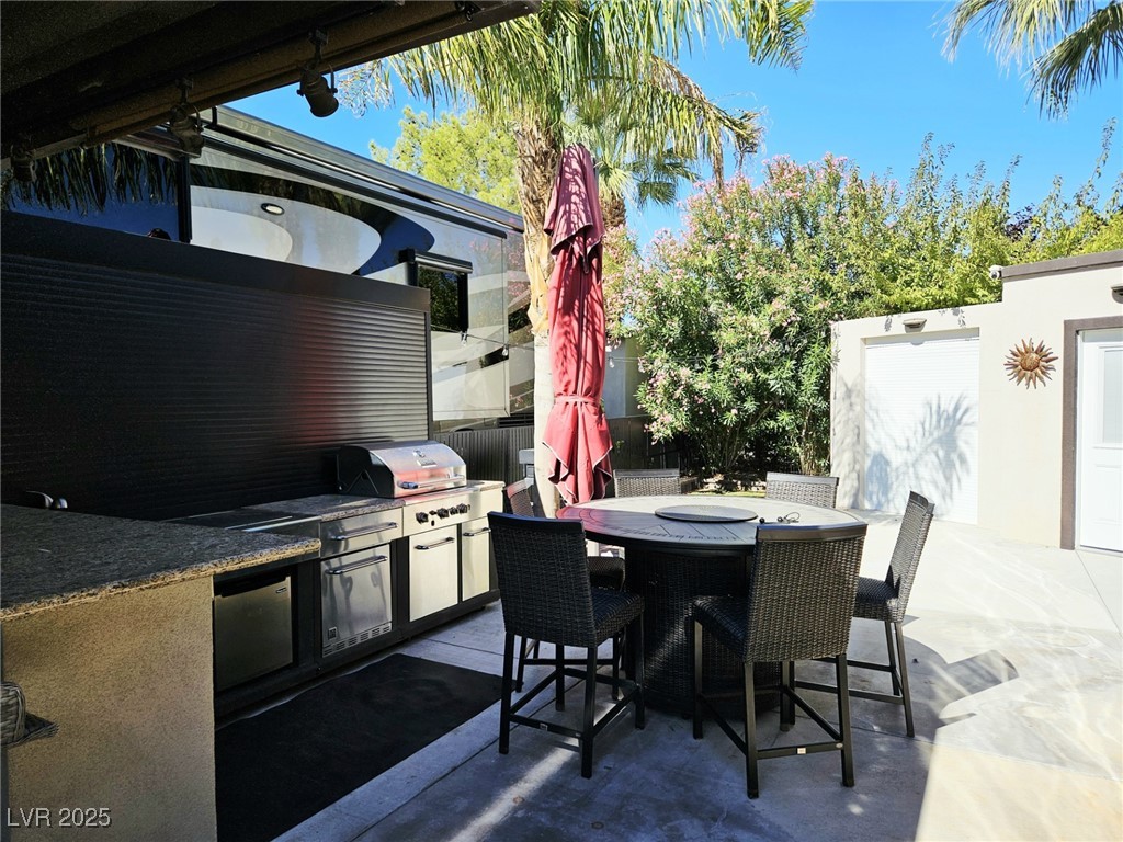 8175 Arville Street 320 Property Photo 5