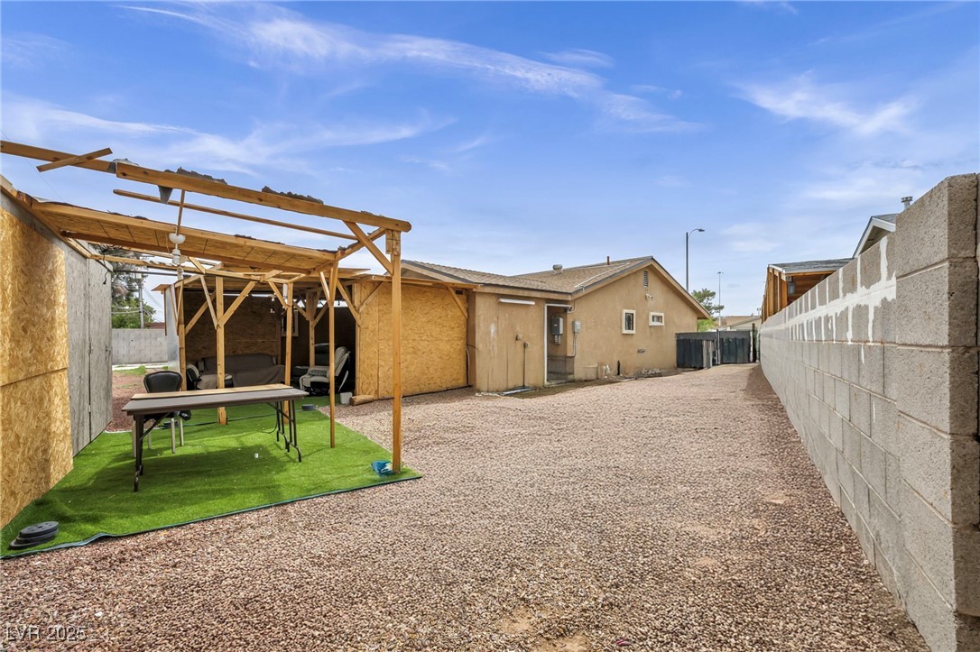 54 Del Amo Drive Property Photo 27